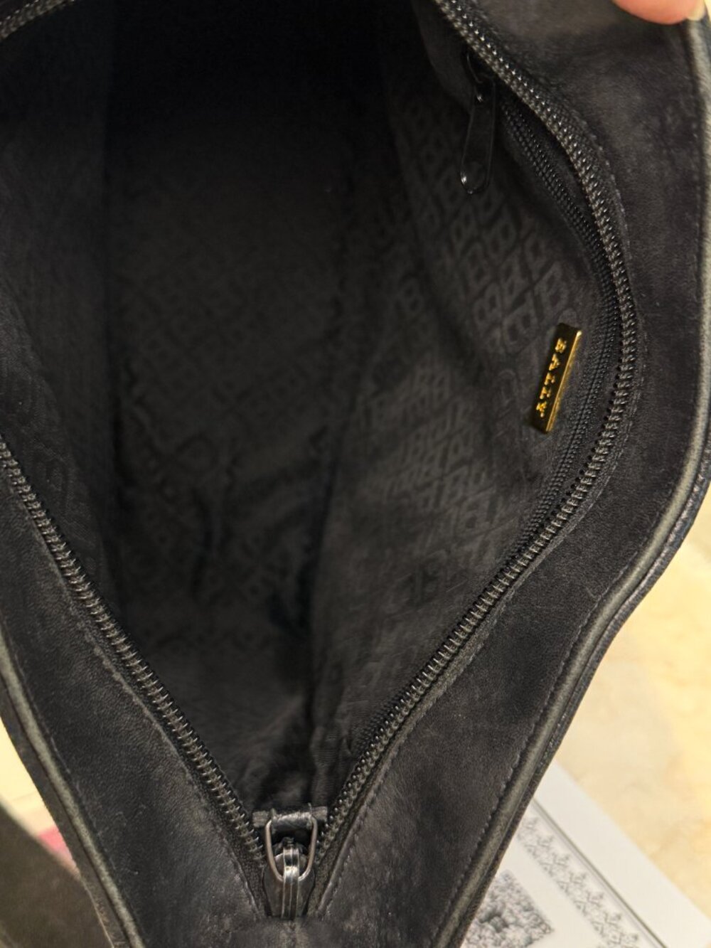 Bally Black Woven Leather Shoulder Bag Gold Hardware Authenticated - Picture 5 of 13
